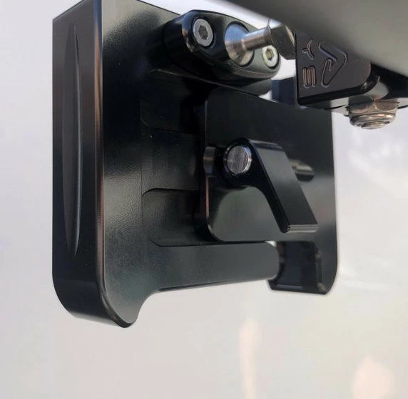 Axia Alloys Adjustable Smart Phone Tubing Mount - Image 5