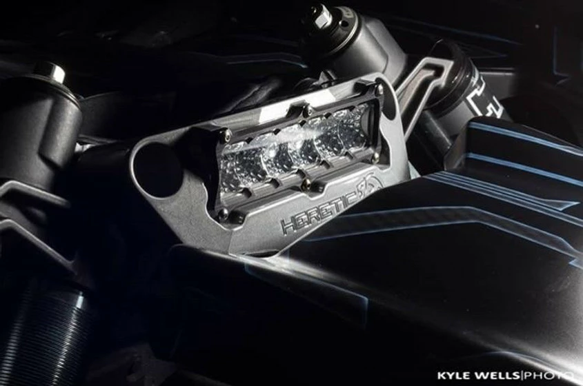 Heretic Studio Can Am Maverick X3 Amber Shock Tower LED Light Bar Mount - Image 5