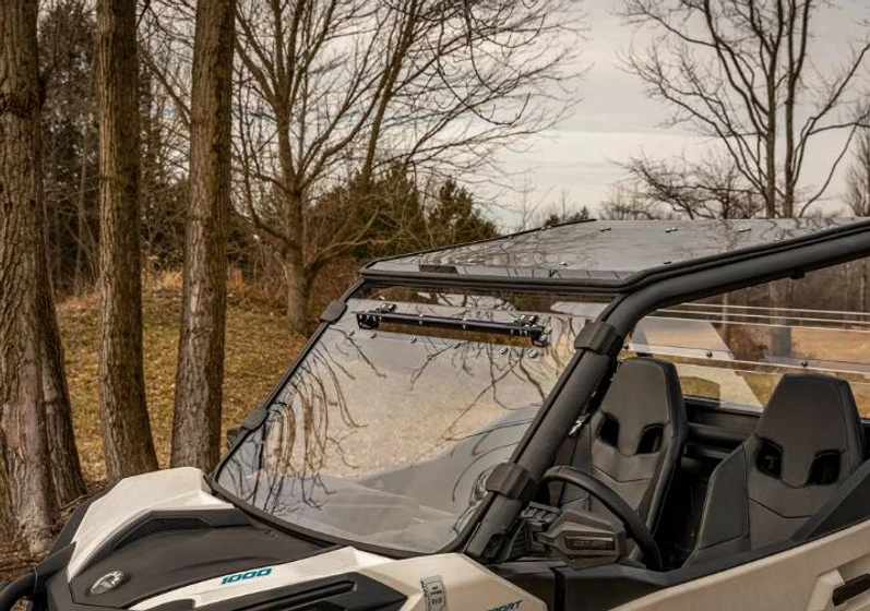SuperATV Can-Am Commander Scratch Resistant Vented Full Windshield(2021+) - Image 5