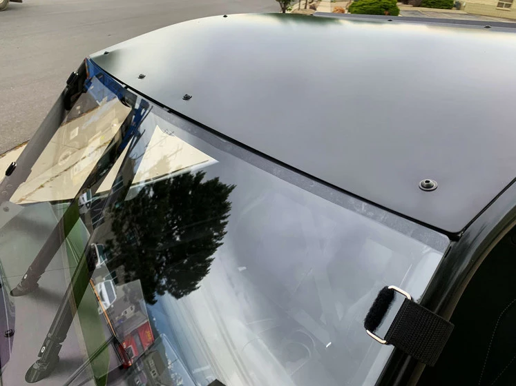 UTVZilla Artic Cat Wildcat XX Full Polycarbonate Windshield W/ Quick Straps - Image 4