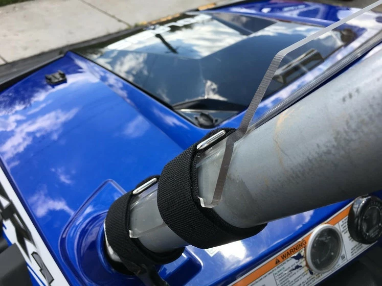 UTVZilla Polaris RZR 570/800/XP900 Polycarbonate Half Windshield W/ Quick Straps - Image 4