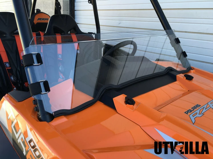 UTVZilla Polaris RZR 900 / 1000 / Turbo Polycarbonate Half Windshield W/ Quick Straps - Image 2